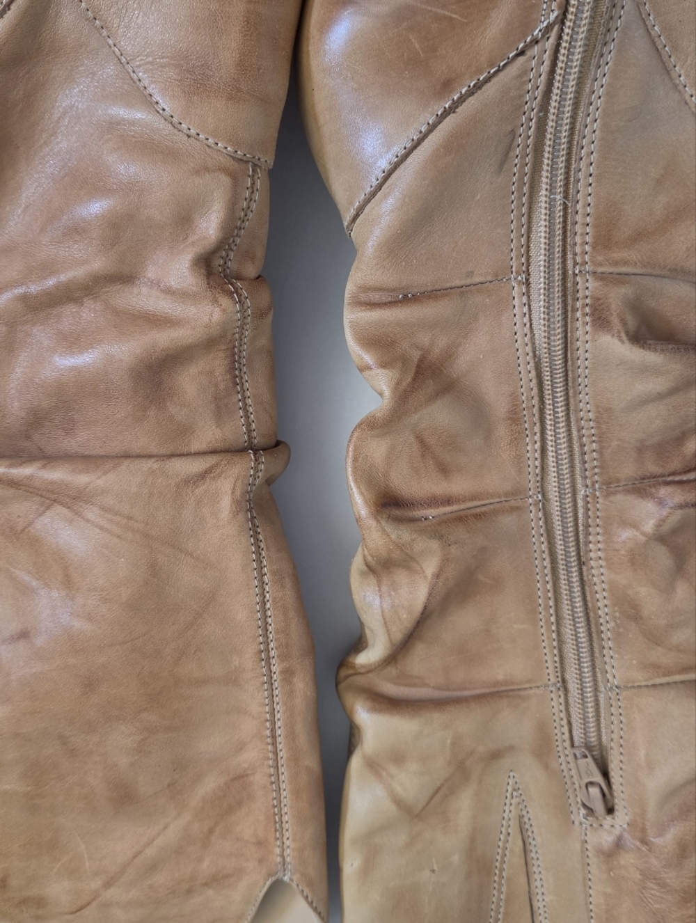 Tan Genuine leather knee high pointed toe boot stiletto heel made in Brazil sz 7 - Picture 8 of 12